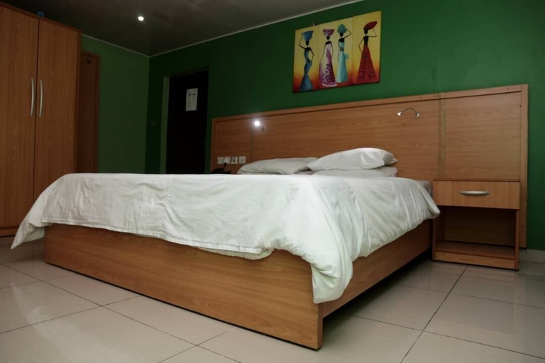 Bedroom 2, Labake Cottage Hotel, Obio/Akp