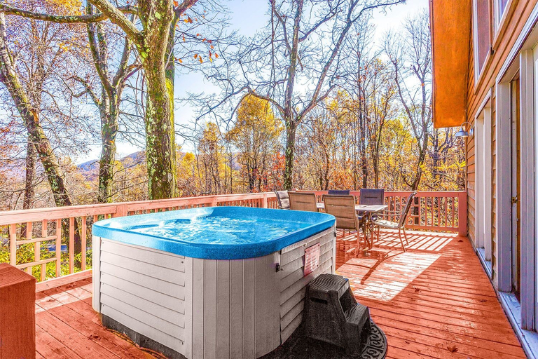 Sport & Beauty 4, Love Ridge Mountain Lodging, Nelson