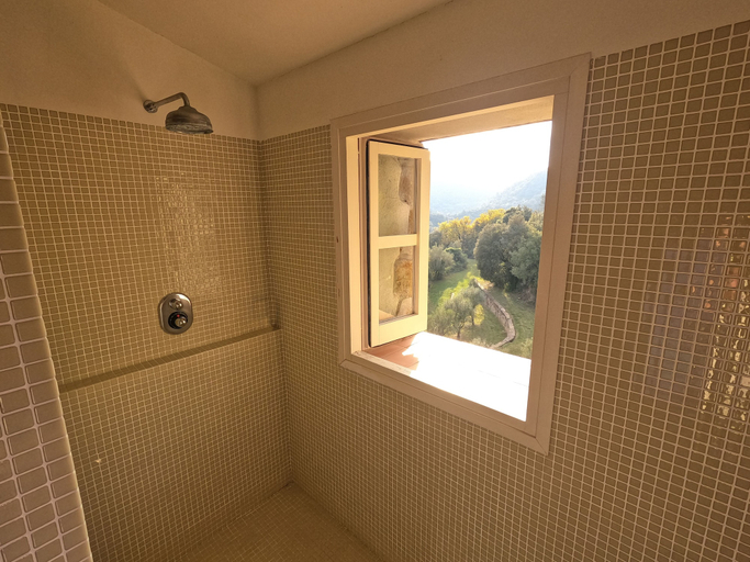 Bathroom 4, B&B Can Jan, Girona