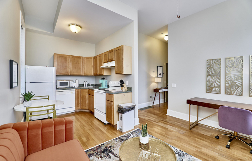 Dining Room 17