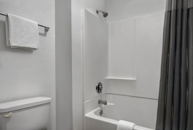 Bathroom 5, Motel 6 Marina, CA - Monterey, Monterey