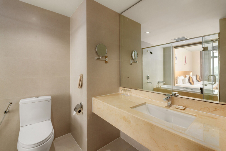 Bathroom 4, The Reed Hotel, Ninh Bình
