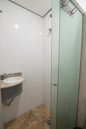 Bathroom 5, Eko Hotel, Presidente Prudente