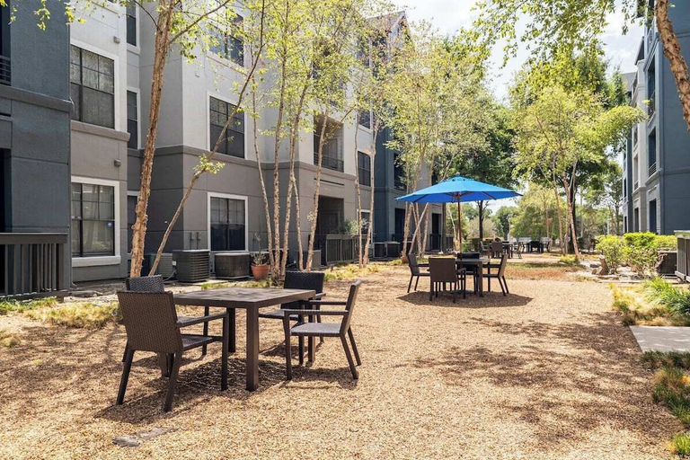 Exterior & Views 2, 7550 Kirby Dr, Houston