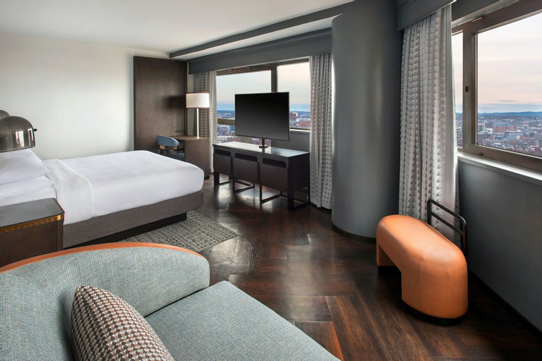 Bedroom 19