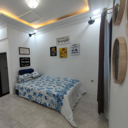 Bedroom 5, The Happy Villa Zara, Cianjur