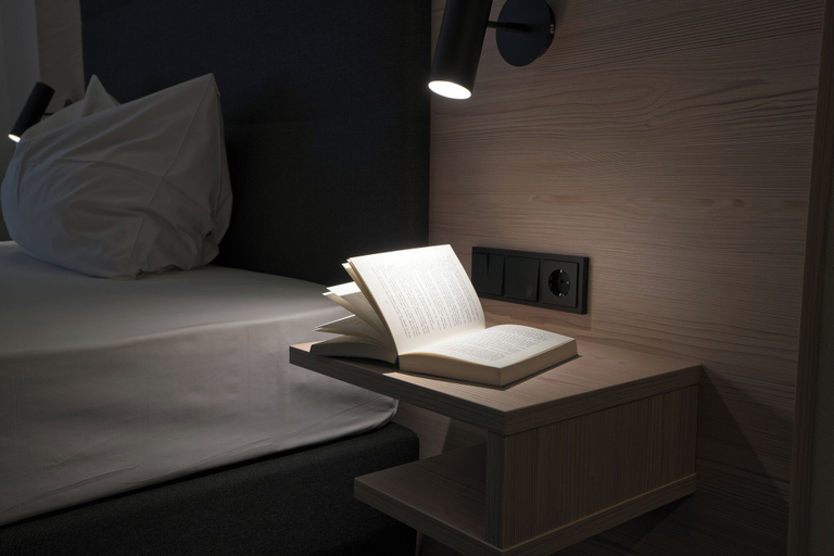 Bedroom 3, Hotel4you, Erding