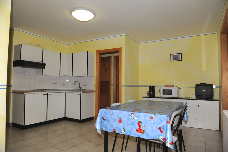 Others 5, La Fonte, Sondrio