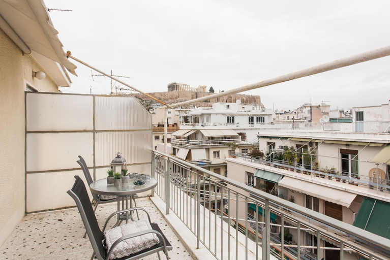 Others 5, Acropolis View Charming Loft, Attica