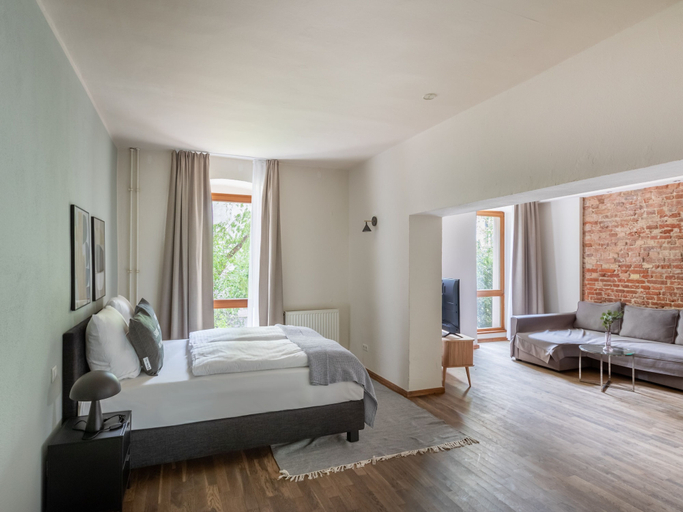 Bedroom 5, Schoenhouse Avenue by Limehome, Berlin
