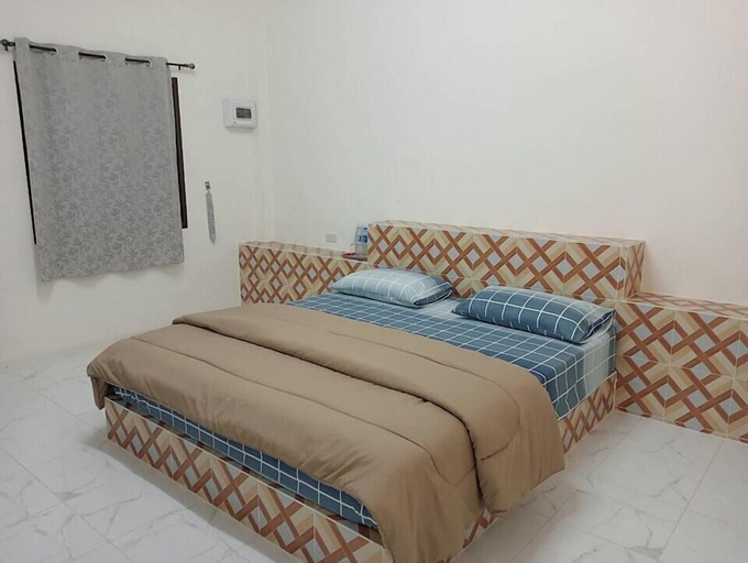 Bedroom 14