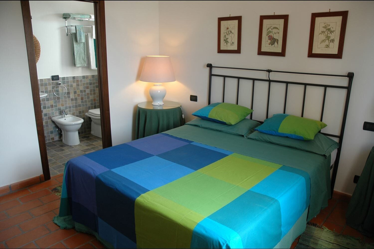 Bedroom 3, Villa Iris, Viterbo