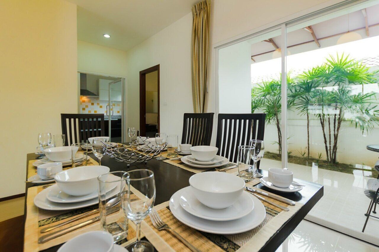 Food & Drinks, Genesis Villas, Pulau Phuket