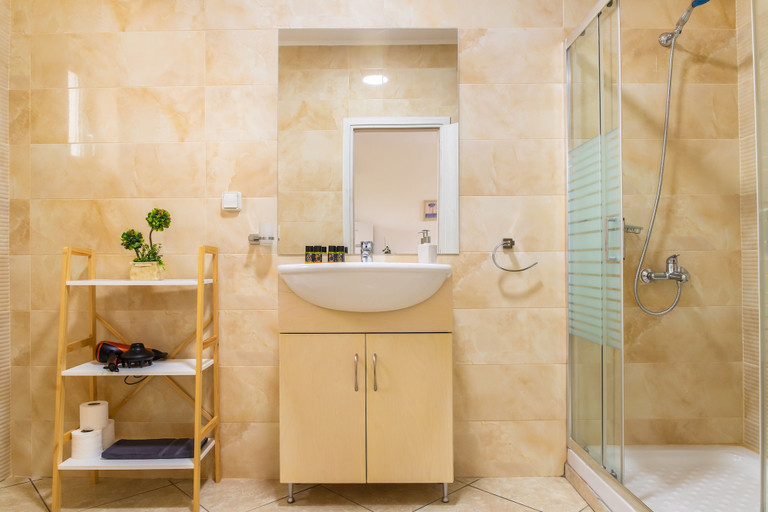 Bathroom 5, Argiri Apartments & Suites, Crete