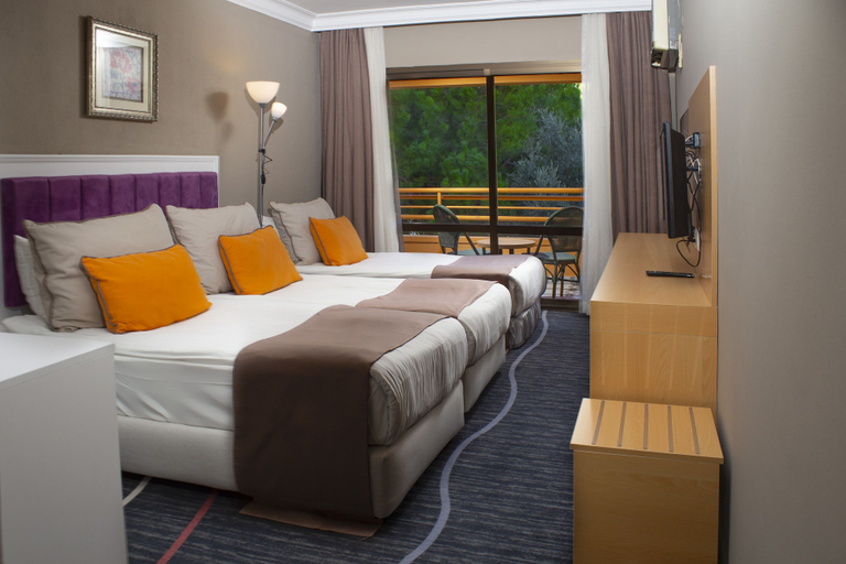Bedroom 5, Suhan Seaport Hotel, Kuşadası