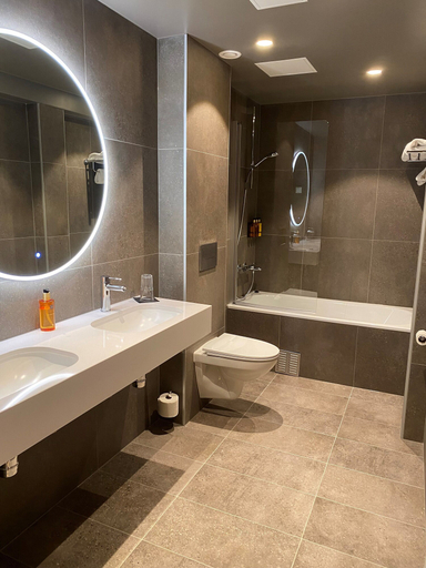 Bathroom 5, Rognan Hotell, Saltdal