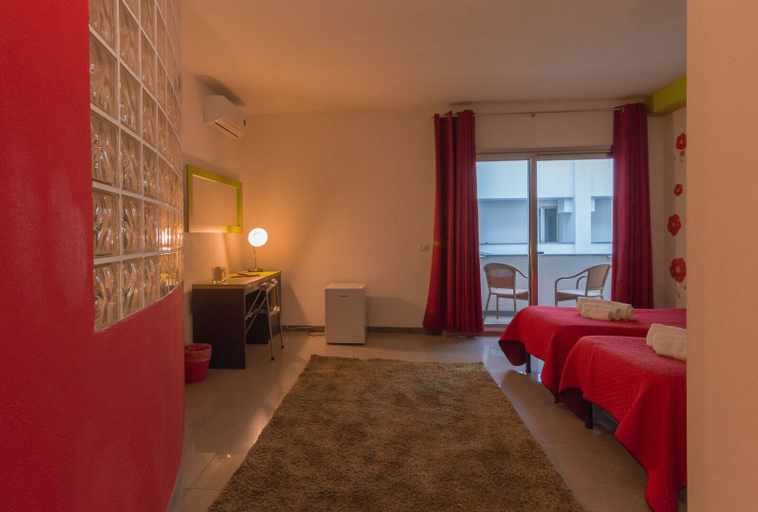 Bedroom 4, Delta rooms, Olbia-Tempio