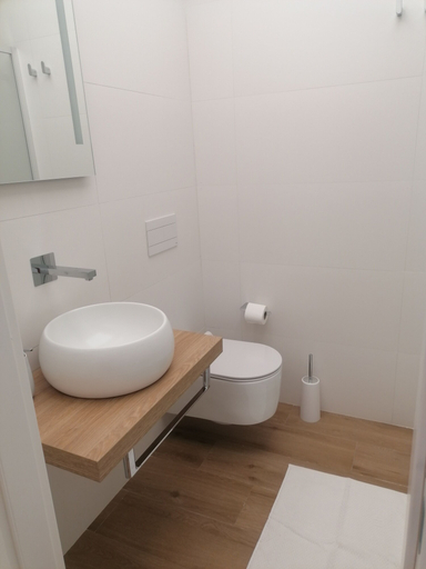 Bathroom 3, The Smerald 2, Sassari