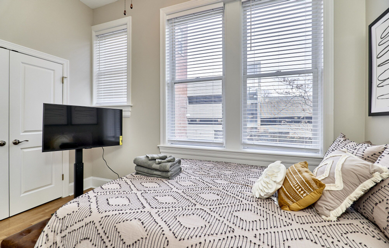 Bedroom 13