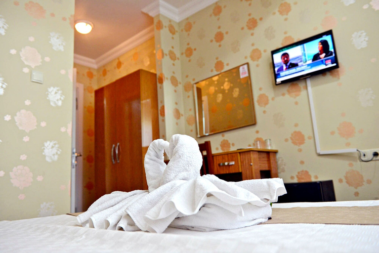 Bedroom 4, Doyuranlar Ata Hotel, Eceabat