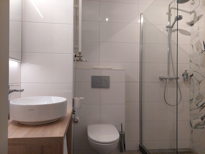 Bathroom 4, Fletcher Hotel-Restaurant Zeeduin, Beverwijk