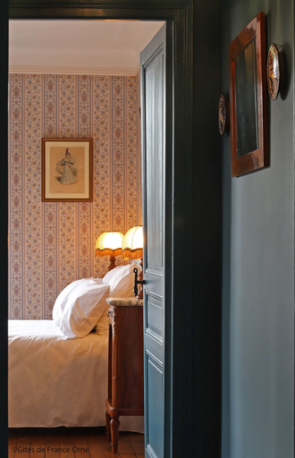 Bedroom 3, Domaine des Thomins, Orne