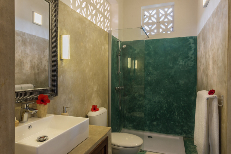 Bathroom 4, Zanzibar Magic Boutique Hotel, Kaskazini 'A'