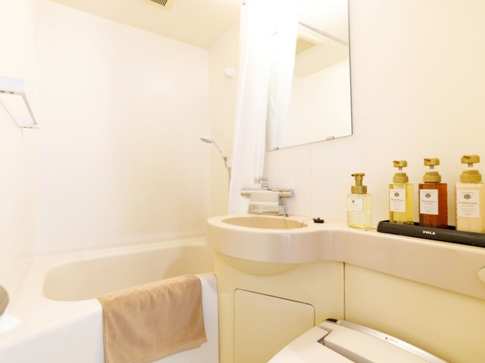 Bathroom 4, Miyazaki Lions Hotel, Miyazaki