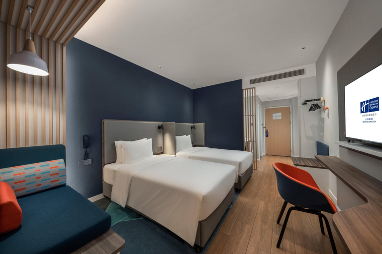 Bedroom 10