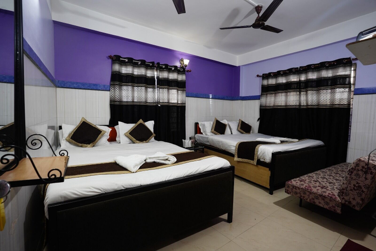 Bedroom 2, Tirupati Lodge Private Limited, Jalpaiguri