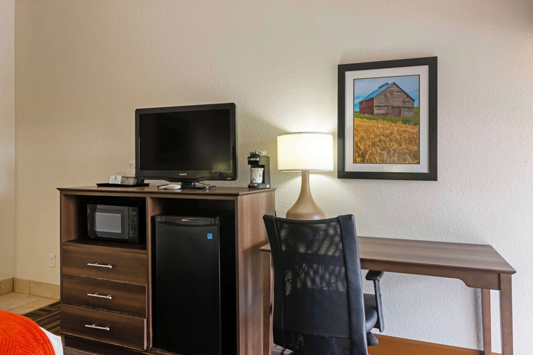 Others 5, Best Western Colonial Inn, Crisp