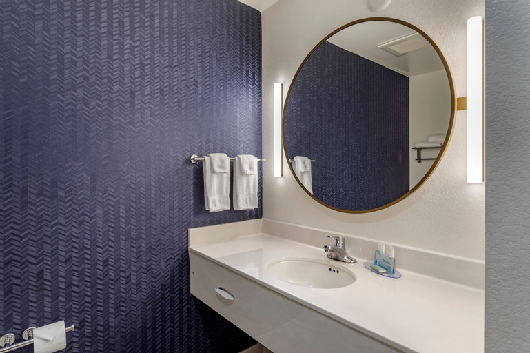 Bathroom 3