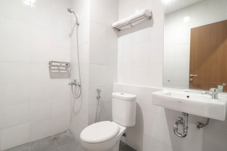 Bathroom 17