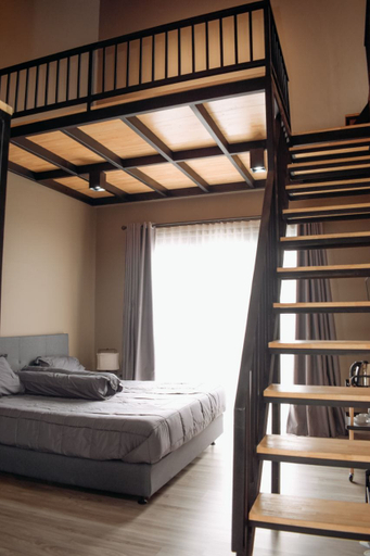 Highlanders Resort Room Type - Trembesi with Balcony