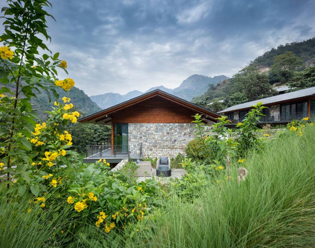 Bedroom 4, Taj Rishikesh Resort & Spa, Uttarakhand, Garhwal