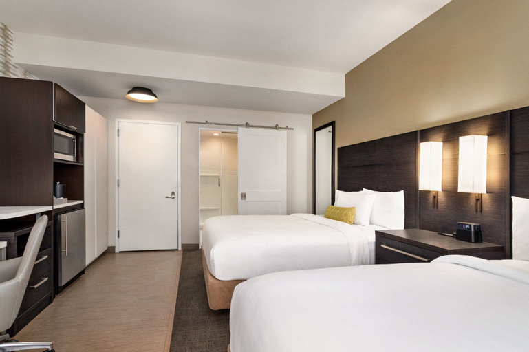 Bedroom 3, Residence Inn by Marriott New York JFK Airport, New York