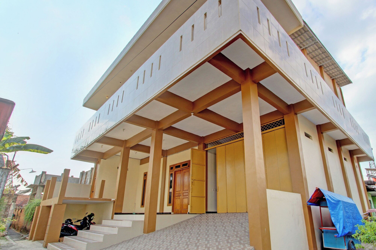 Exterior & Views 1, OYO Life 92812 Galih Kostel 2 Syariah, Grobogan