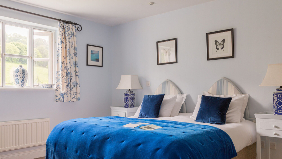 Bedroom 2, The Bell At Skenfrith, Monmouthshire