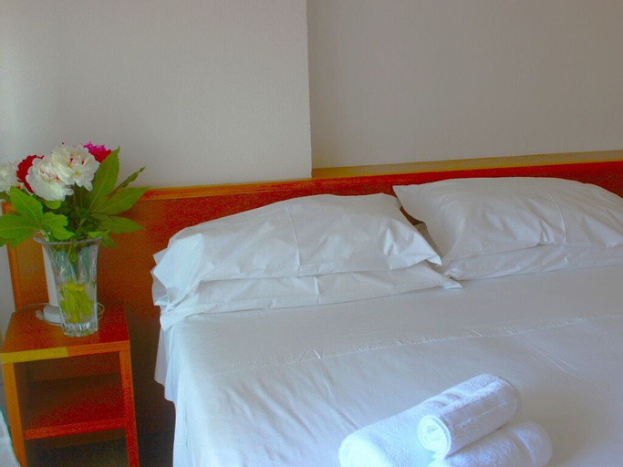 Bedroom 14