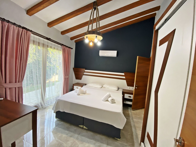 Room 2, Likya 1 Lapis, Fethiye