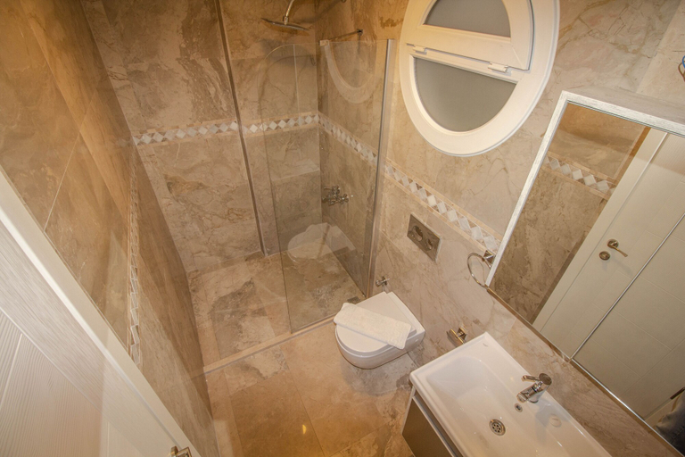 Bathroom 5, Fethiye Silver Yunus Villa, Fethiye