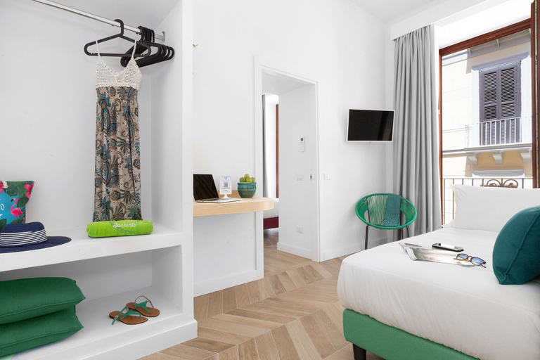 Bedroom 2, Casa 80, Napoli