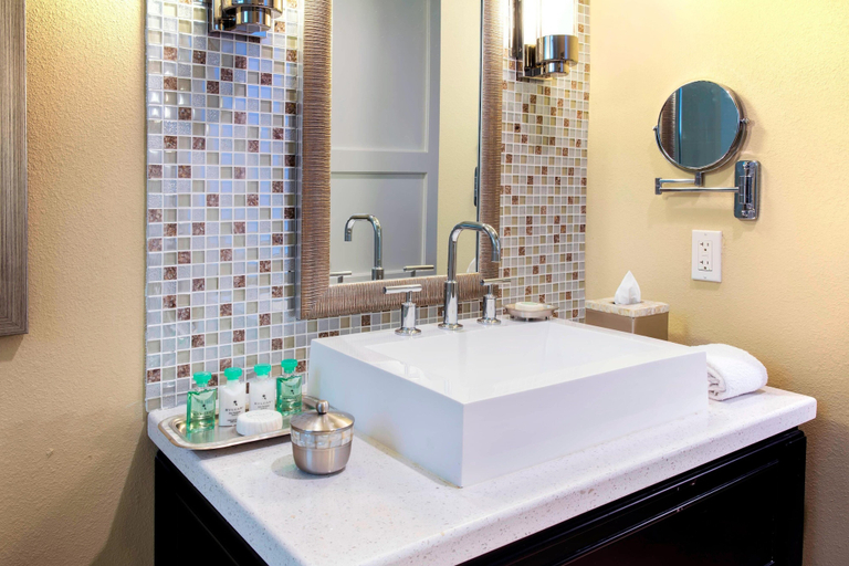 Bathroom 5, Playa Largo Resort & Spa, Autograph Collection, Monroe