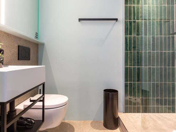Bathroom 4, Limehome Rottenburg Poststraße, Tübingen