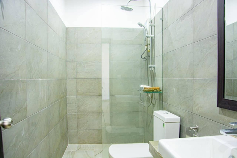Bathroom 3, Angkor Vattanakpheap Villa, Siem Reap