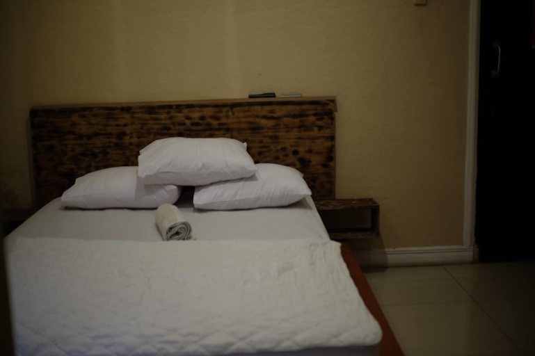 Bedroom 17