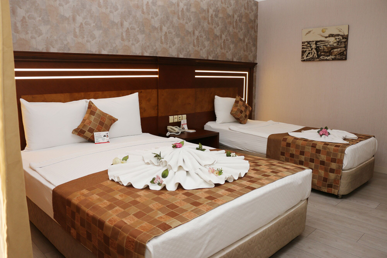 Bedroom 3, Garden of Sun Hotel, Didim