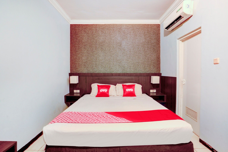 Bedroom 2, OYO Flagship 90425 Hotel 22, Surabaya