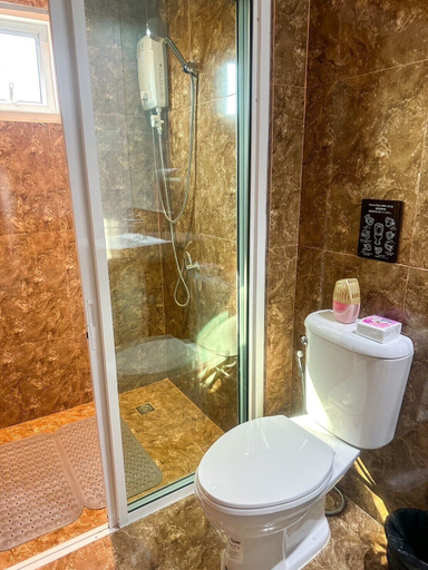 Bathroom 3, Marc Hotel Maesai, Mae Sai