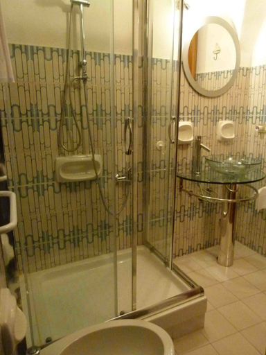 Bathroom 4, Agriturismo Un Posto al Sole, Imperia